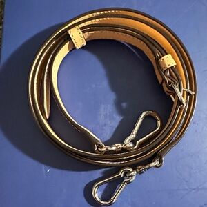 Coach Tan Leather Strap new no tag 🏷️